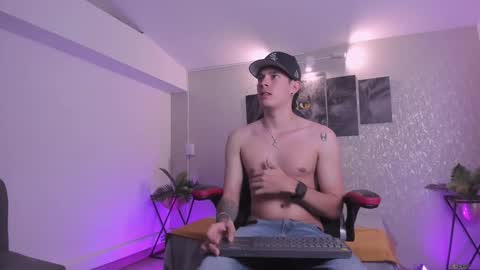 Nils online show from October 6, 4:19 am