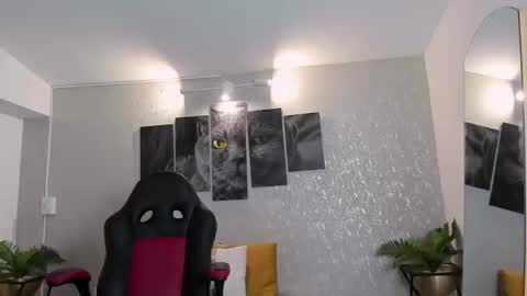 Nils online show from September 10, 3:51 am