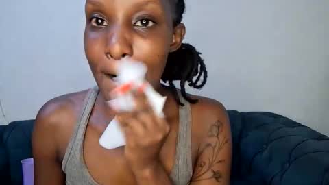 nina_bambi online show from February 22, 8:33 pm