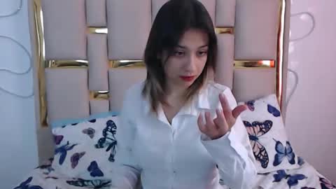 Nina Carther online show from November 4, 11:55 am