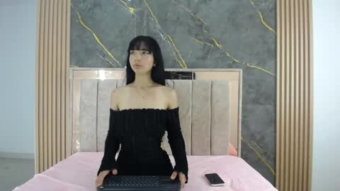 nina online show from January 7, 2:16 am