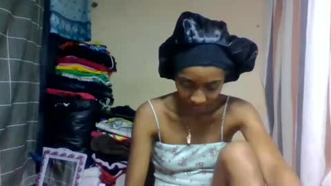 ninaeaa online show from May 21, 4:52 am