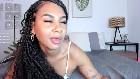 Nina Sara online show from December 29, 8:11 am