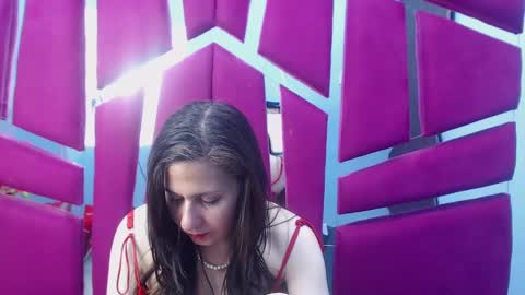 Nina online show from March 1, 9:07 am