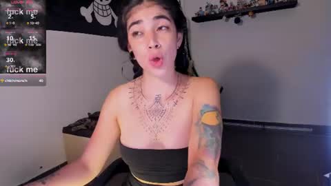 ninamonroee online show from June 18, 12:49 am