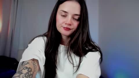 ninavolkov online show from November 19, 10:41 pm