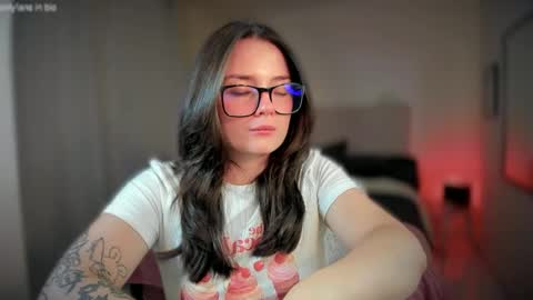 ninavolkov online show from February 14, 2:07 am