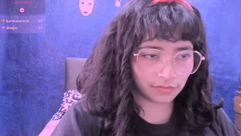 Snapshot of ninayellow chatting on October 22, 4:41 pm Nina online show from October 22, 4:41 pm