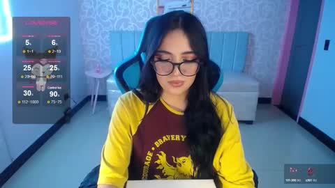 Snapshot of ninfa_ch chatting on February 27, 4:43 pm Ninfa  online show from February 27, 4:43 pm