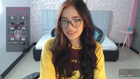 Snapshot of ninfa_ch chatting on December 21, 2:25 pm Ninfa  online show from December 21, 2:25 pm