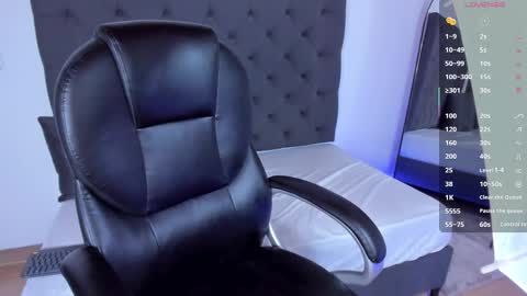 ninfomaria online show from March 6, 7:57 pm