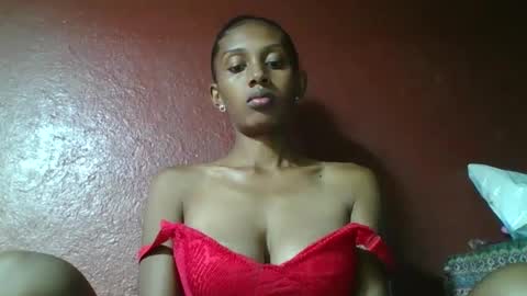 ninie246746 online show from February 23, 9:11 am