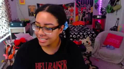 kiwi online show from October 6, 1:40 pm