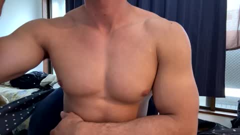 nipspitslover online show from March 31, 5:41 am