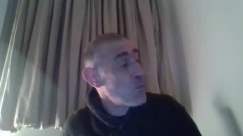 nirevess online show from January 30, 7:15 pm