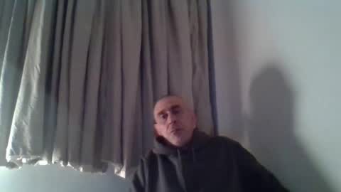 nirevess online show from January 10, 7:00 pm