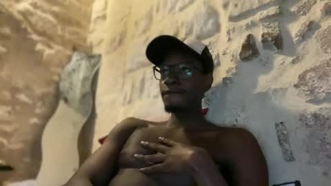 nitammartin85 online show from October 20, 6:46 pm