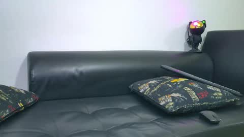 Snapshot of nixon347932 chatting on March 7, 8:34 am Nicolas Muscle online show from March 7, 8:34 am