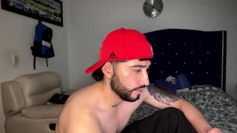 noa_bonucci online show from January 16, 4:21 am