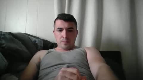 Noah online show from December 1, 8:29 pm