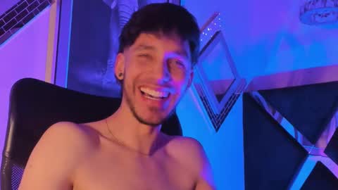 Noah Brigth online show from December 5, 4:12 am