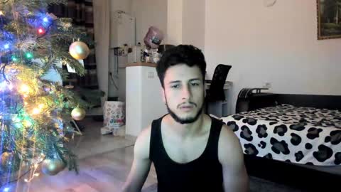 Noah online show from December 21, 6:44 pm