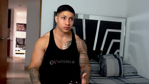 Noah Harris01 online show from February 17, 1:00 pm