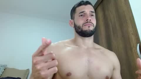 Noah online show from February 11, 3:43 am