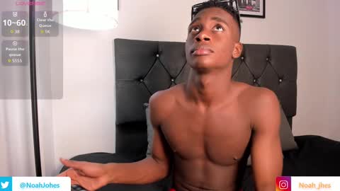 noah_johes online show from October 14, 3:42 am