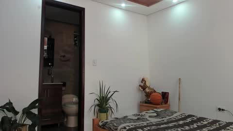 LIAM- noah online show from September 19, 1:15 pm