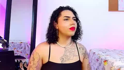 noahmonroe_11 online show from November 16, 6:21 pm