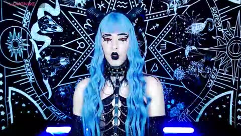 caroline online show from October 8, 1:02 am