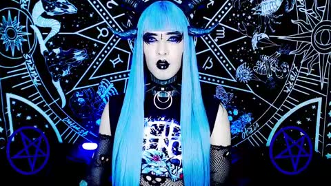 caroline online show from February 26, 2:30 am