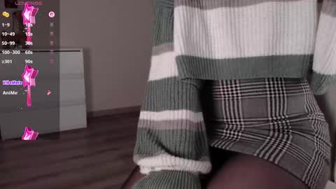 noelleneptune online show from March 1, 3:55 am