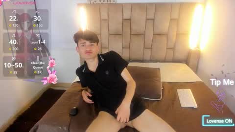 Sebas  online show from February 19, 4:33 am