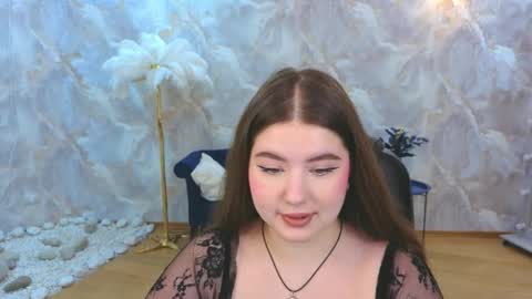 noirwhisper online show from November 20, 6:38 pm