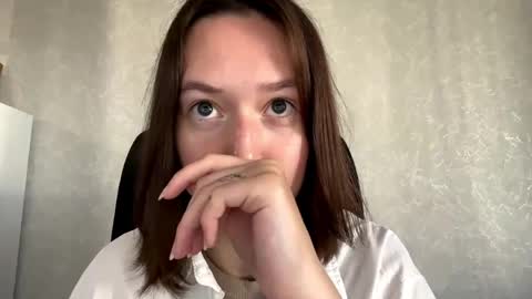Sofia online show from June 1, 1:07 am