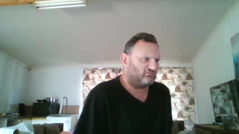 Snapshot of nollie244 chatting on January 3, 10:31 am Nollie online show from January 3, 10:31 am