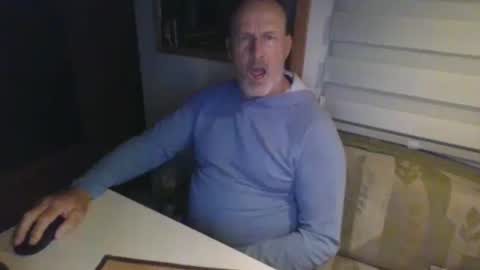 nomadfreedom online show from December 2, 11:51 am