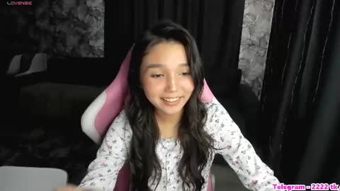 nomi online show from June 20, 7:58 am