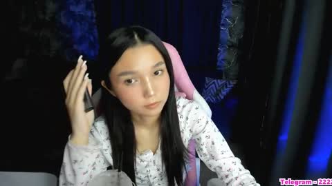 nomi online show from June 7, 6:24 pm