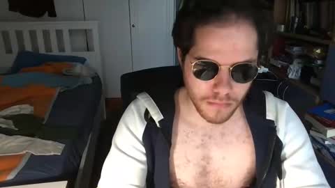 nongay379444 online show from December 15, 2:37 pm