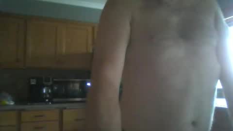 Snapshot of noodlekids chatting on October 29, 1:24 pm Noodles online show from October 29, 1:24 pm