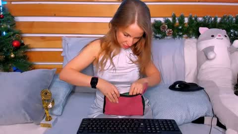 Nora online show from December 29, 3:44 am