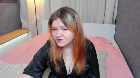 Nora online show from October 5, 11:18 am