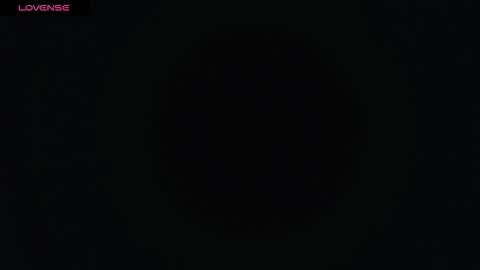 noreen_ online show from October 31, 8:20 pm