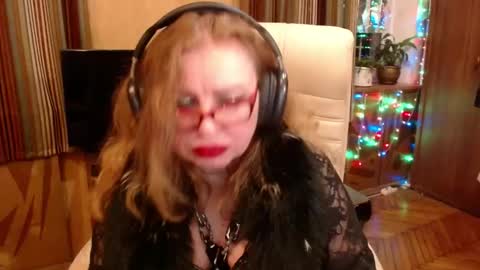 miss Tress online show from March 22, 12:03 am