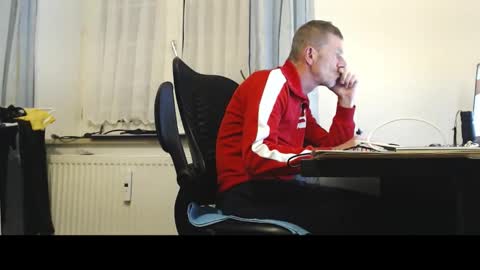 Normuc online show from November 9, 2:42 pm