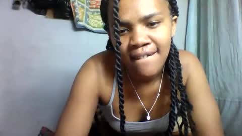 nosminah01 online show from September 8, 3:33 pm