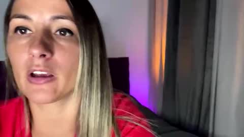 Tina online show from September 24, 8:59 pm